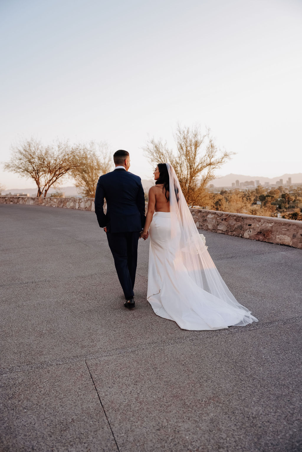 Modern and Minimalist Intimate Phoenix Wedding | Southwest Wed